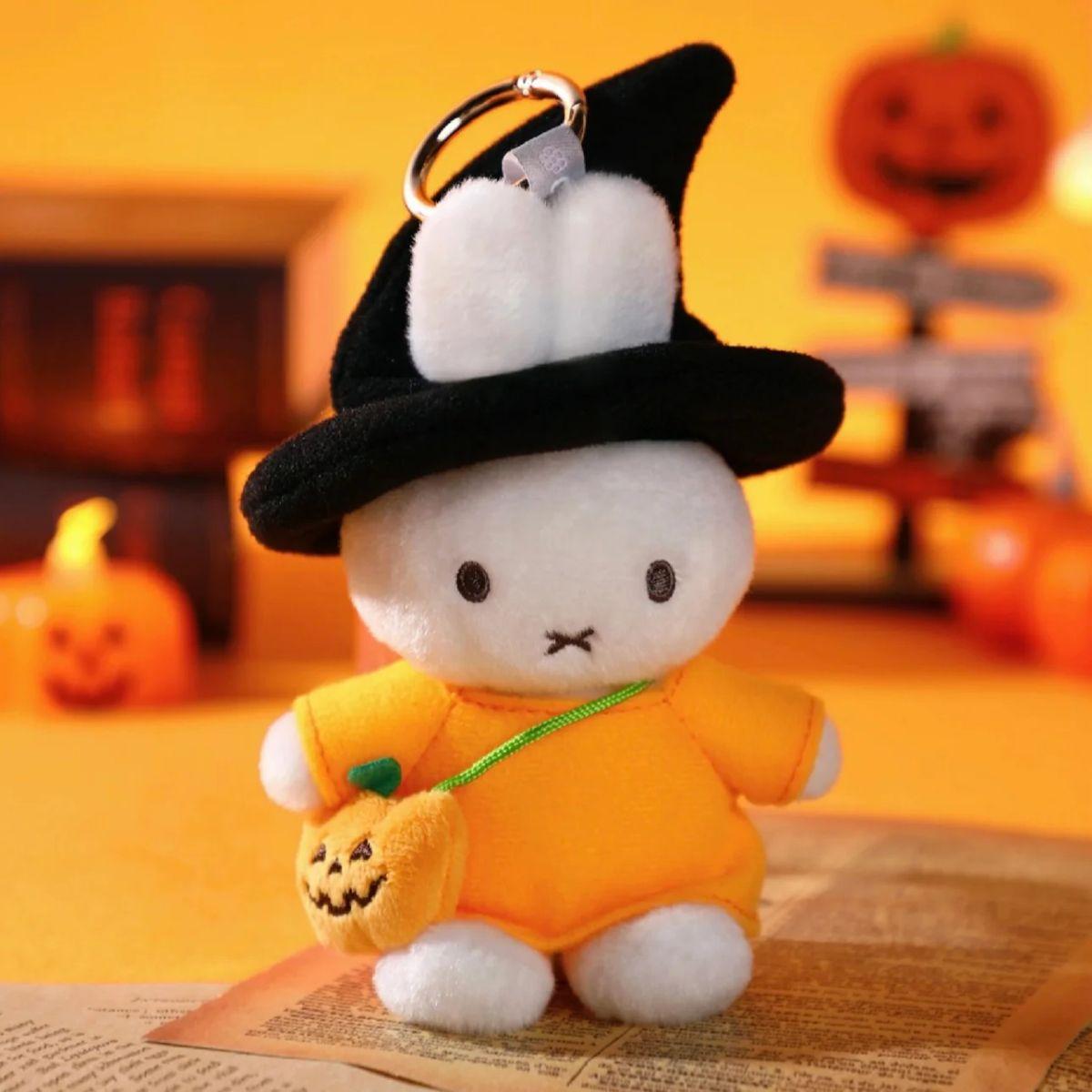 正規品vipo miffy ミッフィーぬいぐるみキーホルダー ハロウィン Vipo X Miffy Halloween Keychain Blind Box | Mothercare 👶